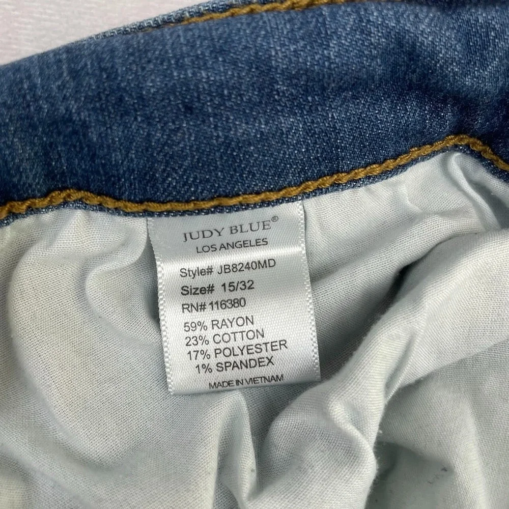 Judy Blue Jeans Womens Size 15/32 (32x27) Skinny Fit Patched Rip Stretch Raw Hem